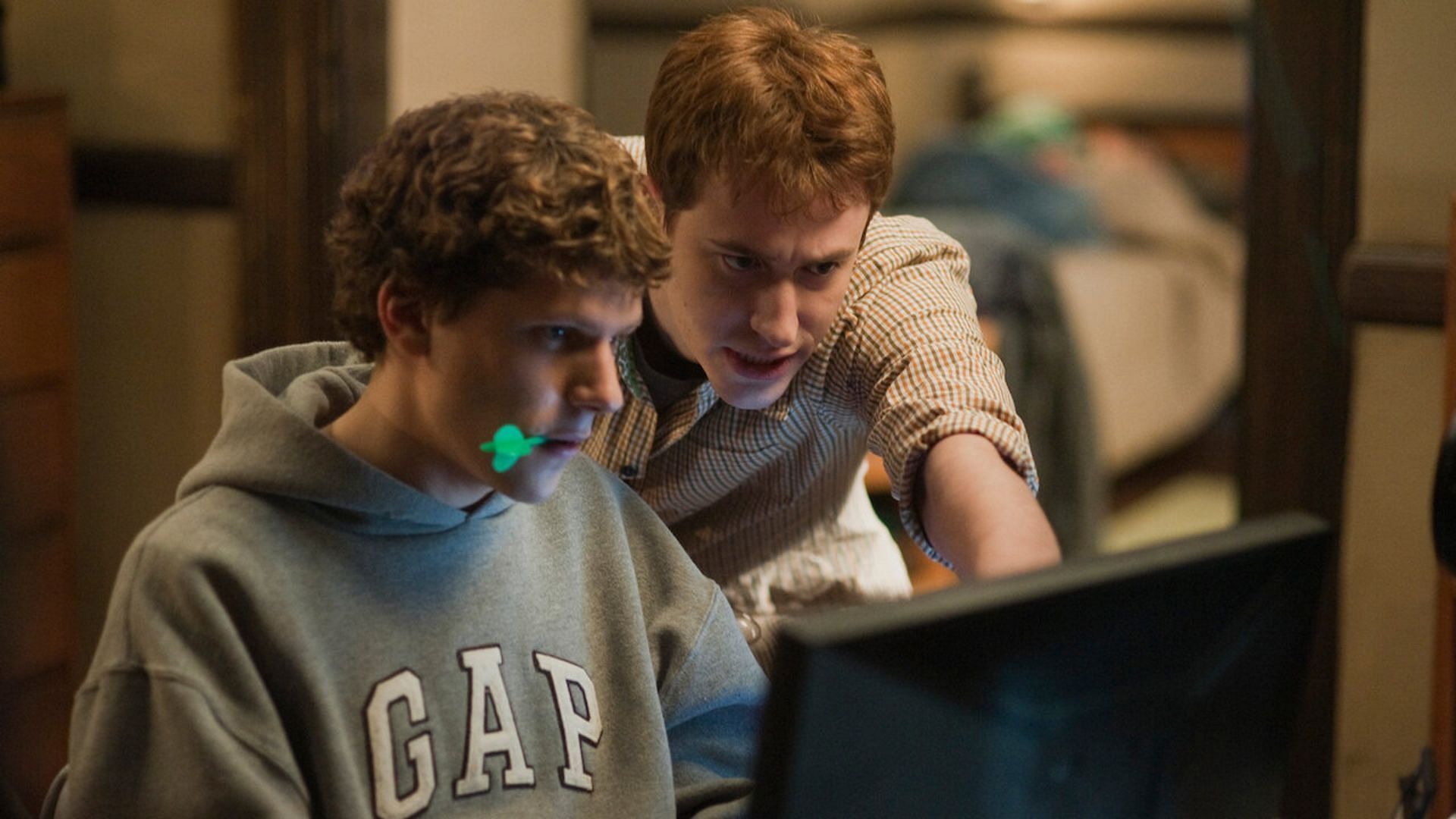 Eisenberg in the movie (Image via Netflix)